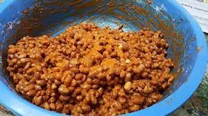 Masukkan kesemuanya ke dalam kuali dan goreng daging hingga warna bertukar kecoklatan. Sinar Simple Je Rupanya Nak Buat Kacang Goreng Berempah Facebook