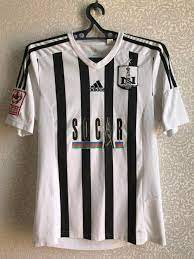 Artık sadece arap kulüpleri değil, i̇ngilizler de onun peşinde. Neftchi Baku Pfc Home Football Shirt 2015