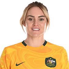 Ellie Carpenter's Instagram, Twitter & Facebook