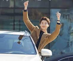 He is an actor, known for romaenseuneun byulchaekboorok (2019), neoui moksoriga deulryeo (2013) and dangshini jamdeun saie (2017). Lee Jong Suk Discharged From The Military To Start 2021 With Exciting Projects Kdramastars