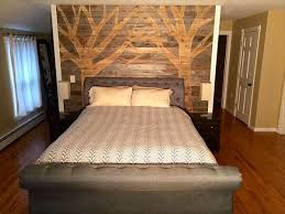 Grab those plucked apart pieces of pallets having multiple different tones of wood and go for a direct wall paneling of that that background bedroom wall! Diy Pallet Wall Paneling Pallet Bedroom Walls