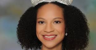 Young Men Illinois Club celebrates Aesop's Fables as gala