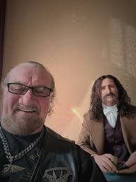 Gary Earhart's Instagram, Twitter & Facebook