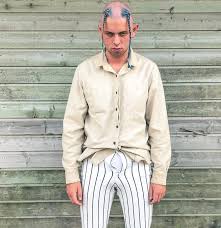 Albert dyrlund er især kendt blandt unge danskere. Albert Dyrlund Sidney Lee Jesu Brodre Vafler Lyrics Genius Lyrics