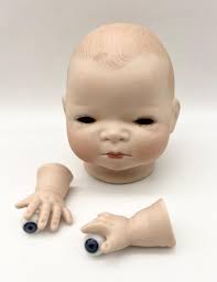 Lot of Signed Grace Putnam Bye-Lo Baby Doll Heads