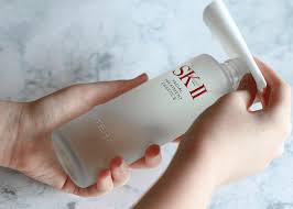 Kikumasamune japanese sake skin care cream, moisturizing women and men face and body 150g. 13 Japanese Skincare Brands To Add To Your Regime Honeycombers