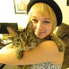 Lauren Schuckel (@loloschucks)