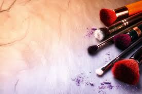 They heated pitch, drilled holes in the brush stocks (wooden parts of brushes), dipped small groups of bristles in pitch, tied these bundles, called knots, with twine and dipped the knots in pitch again before inserting them. Makeup Brushes And Bristles Finally Explained