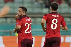 Το νόμισμα της τουρκίας, η τουρκική λίρα, έχει τις ρίζες της, όπως και άλλα νομίσματα της ευρώπης και της μέσης ανατολής, στην αρχαία ρωμαïκή μονάδα βάρους libra. R6chje1wdecgsm