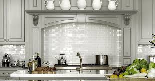 Gunakan juga warna emas kalau kamu ingin menhasilkan kesan yang mewah juga. Tren Gaya 40 Cat Dapur Warna Hitam Simple Dan Minimalis