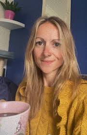 Trying to relocate from Devon to Kent 🙏 pm if you are interested in a 3  bed semi rural house, 5 miles from the sea and can offer a 4 bed anywhere