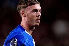 When Oasis came to Ballinrobe: Liam and Noel Gallagher's Mayo roots and  their visit to Murphy's Menswear