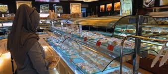 Holland bakery dengan kantor pusat di jl karang bolong raya 11 ancol, pademangan, jakarta utara 14430 dki jakarta call center (021) 69830469. Update Jenis Dan Harga Kue Di Holland Bakery Daftar Harga Tarif