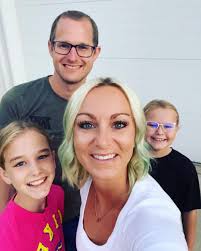 Laci Lynne Watson (@laci.watson)