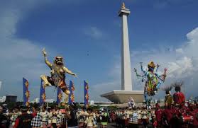 Gambar mewarnai pemandangan monas grosir dp bbm terbaru 2019. Foto Jelang Hari Nyepi Parade Ogoh Ogoh Mewarnai Monas Merdeka Com