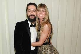 Fans vermuten babybauch im video. Heidi Klum Diese Merkwurdigen Dinge Macht Sie Fur Ehemann Tom Gala De