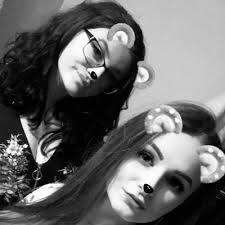 Dani Roberts (@daniroberts96)