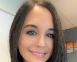 Stacey Hutcherson's Instagram, Twitter & Facebook