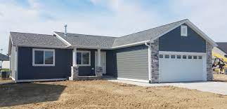 Vantage pointe offers high class living in the popular inner city community of connaught. Vantage Pointe Homes Home Facebook