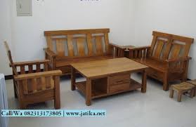 Melamin nc pada kayu spray (bisa di pesan dengan sesuai selera). Kursi Tamu Kayu Jati Minimalis Mewah Jatika Furniture Sarjana Mebel Jatika Furniture