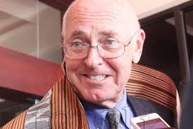 perwakilan Direktur Eksekutif SERVE Raul Sanches Archives