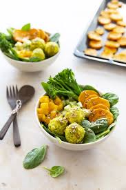 Buddha Bowl Patates Douces Epinards Et Boulettes De Chevre Frais Recettes De Cuisine Odelices Recette En 2020 Recettes De Cuisine Repas Alleges Boulette
