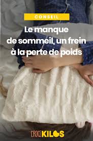 En effet, lorsque que nous dormons, notre cerveau (hypophyse) sécrète l'hormone plusieurs études démontrent largement la relation directe entre manque de sommeil et pulsion alimentaire, grignotage et donc prise de poids. Le Manque De Sommeil Un Frein A La Perte De Poids Perte De Poids Manque De Sommeil Sommeil