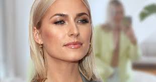 Lena gercke for leger the spring/summer collection 2021. Lena Gercke Ohne Bh Hier Zeigt Sie Mehr Haut Denn Je Bunte De