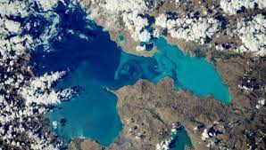 Nasa fotoğraf yarışmasında finale kalan van gölü fotoğrafını oylamak isteyen vatandaşlar, detayları araştırıyor. 2vnmyh2dvap8rm