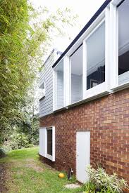 The Project Was Inspired By The Client S Sri Lankan Heritage Materials Are Simple And Authentic Floors Are Burni House Cladding House Exterior Exterior Brick