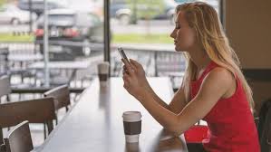 Hampir setiap orang membutuhkan pulsa untuk bisa berkomunikasi lewat hpnya. Cara Jualan Pulsa Sendiri Yang Mudah Agar Sukses Raup Keuntungan Bisnis Liputan6 Com