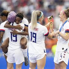 La portera chilena no logra el premio the best a la mejor portera del año, sin embargo está en el equipo ideal. Best World Cup Moments Stars And Stripes Fc