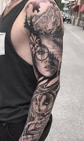 Tatuagens Masculinas 2020 100 Ideias De Tatuagem Fotos Tatuagens masculinas no braço são ideias super práticas e convencionais para rapazes de todos os estilos. tatuagens masculinas 2020 100 ideias