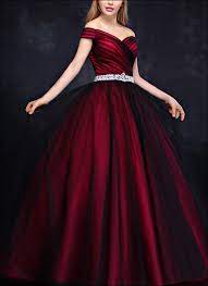 Kaufen sie reiswerte hochzeitskleider rot online bei misshow.de.prinzessin brautkleid mit spitzeärmel online mit günstigen preis kaufen. Prinzessinnen Ballkleid In Schwarz Rot Lafanta