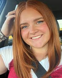 Krystal Barnes's Instagram, Twitter & Facebook