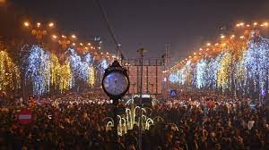 Artificii revelion 2020 piata constitutiei bucuresti. Revelion Centenar In PiaÈ›a ConstituÈ›iei Din BucureÈ™ti