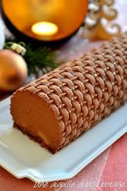 Une Aiguille Dans L Potage Buche Chocolat Poire Recette Dessert Noel Recette Patisserie Recette Dessert