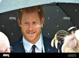 Ambulance 17 hi-res stock photography and images