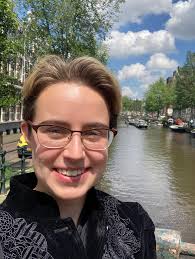 Law student seeking roommate in Concord