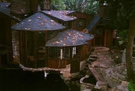 Maybe you would like to learn more about one of these? In The 60 S Owned Also By Frank Zappa This Very House Was Where Alice Cooper Convinced Zappa To Give He And His Ba Laurel Canyon Cool Tree Houses Famous Trees