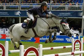 In a tight race for the individual jumping podium, the netherlands' maikel van der vleuten qualified for the bonze medal with a time of 38.90. File Hessischen Ministerprasidenten Maikel Van Der Vleuten Auf Groep Eureka 4 Mk Jpg Wikimedia Commons