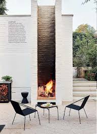 Feuerstelle Im Garten Interior Design Innenarchitektur Gestalten Sitzmobel Stuhle Kamin Balkon Terrasse Ter Outdoor Fireplace Backyard Design Modern Outdoor