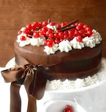 È una ricetta facile da preparare che necessita di pochi ingredienti e nessun attrezzo particolare. Dolci A Go Go Chocolate Cake E Tanti Auguri A Me