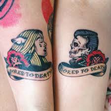 Bored to death is an american comedy series that ran on hbo from september 20, 2009 to november 28, 2011. Denys Lunov On Twitter Bored To Death And Fading Fast Blink182