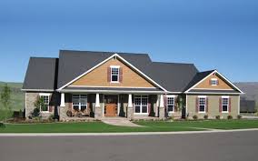 We offer 1 story rustic craftsman ranch designs with garage, small single story modern craftsman homes & more. Ranch Style Homes House Plans And More