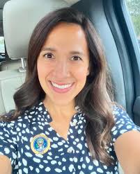 Loretta Malone (@lorettamalonerealestate) • Instagram photos and videos