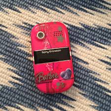 Sony Ericsson Z320 Barbie