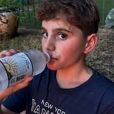 Here's to 2024 ✨ Feeling beyond blessed for everyone who has been a part of  my journey into the new year. May 2024 be filled with growth, happiness and  love