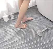Amazon.com: JSSSM Interlocking PVC Floor Tiles Non-Slip and ...