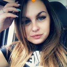 Allie Morin's Instagram, Twitter & Facebook